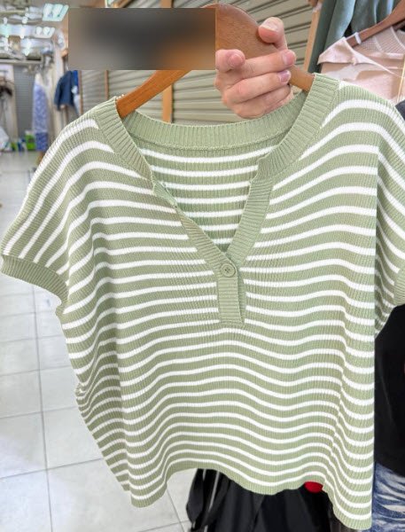 6315b3d0ede5eb3c453b03c0_knitted-blouse_1751852467979.jpg