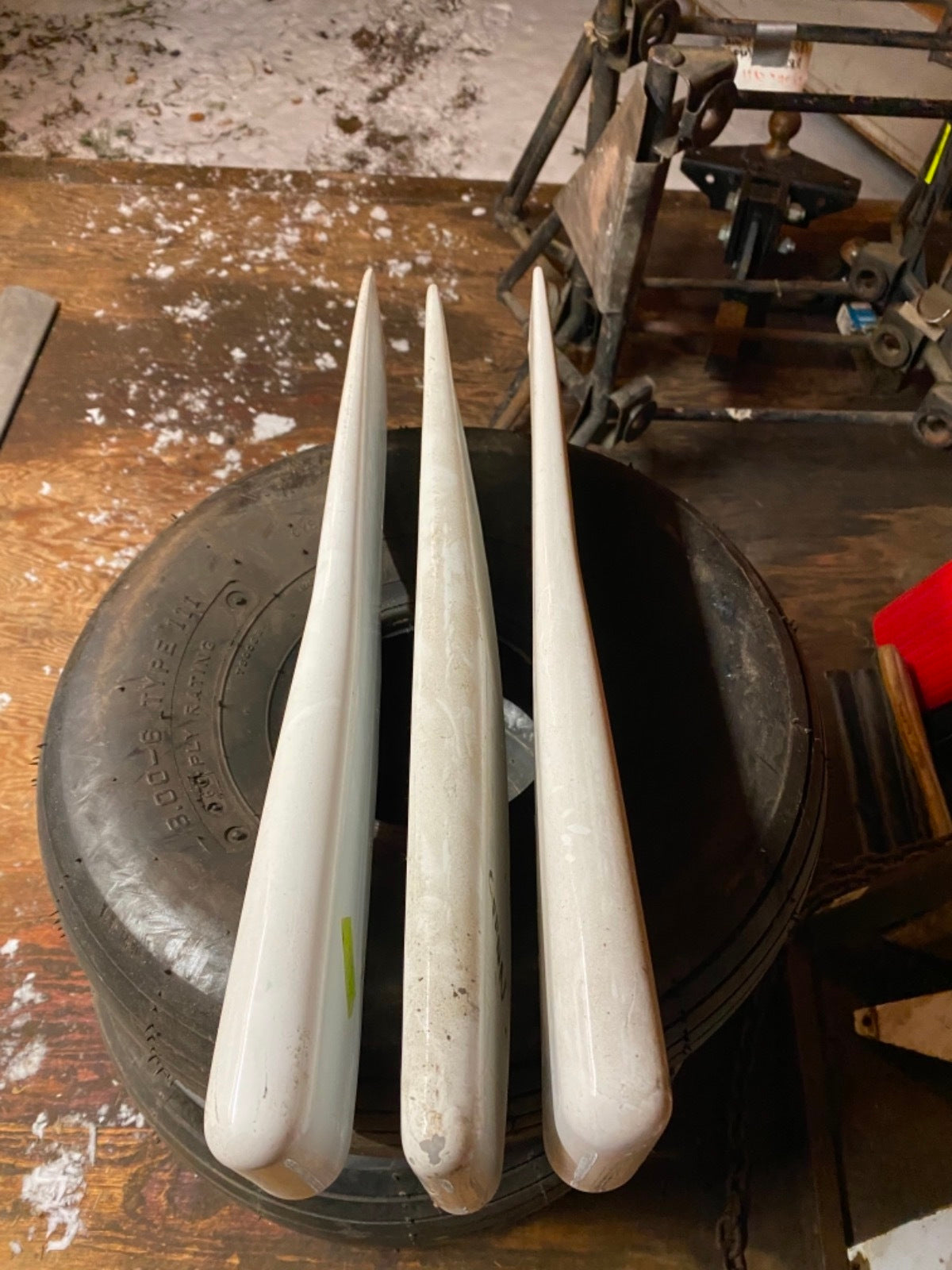 Cessna 182 elevator tips - 1