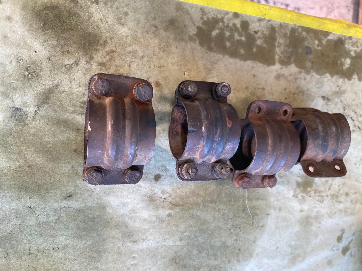 Hanlon Wilson Exhaust Clamps - 1