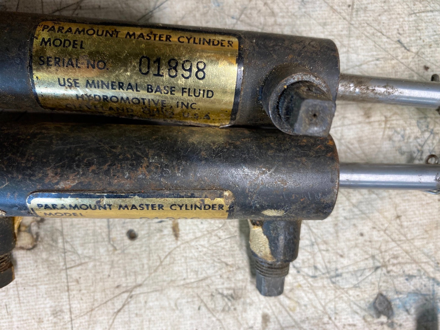 Paramount Master Cylinders - 1