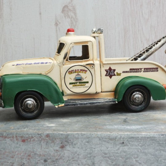 Wieghted Tinplate Tow Truck