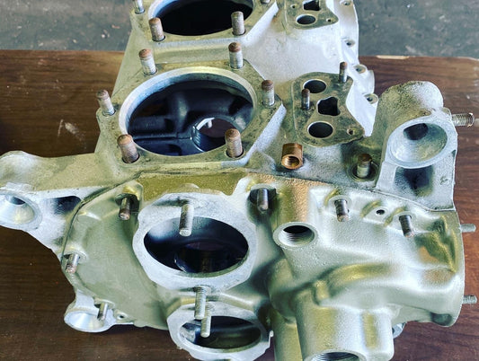 Continental A65 Engine Cases 65hp, Appears recently overhauled - 1