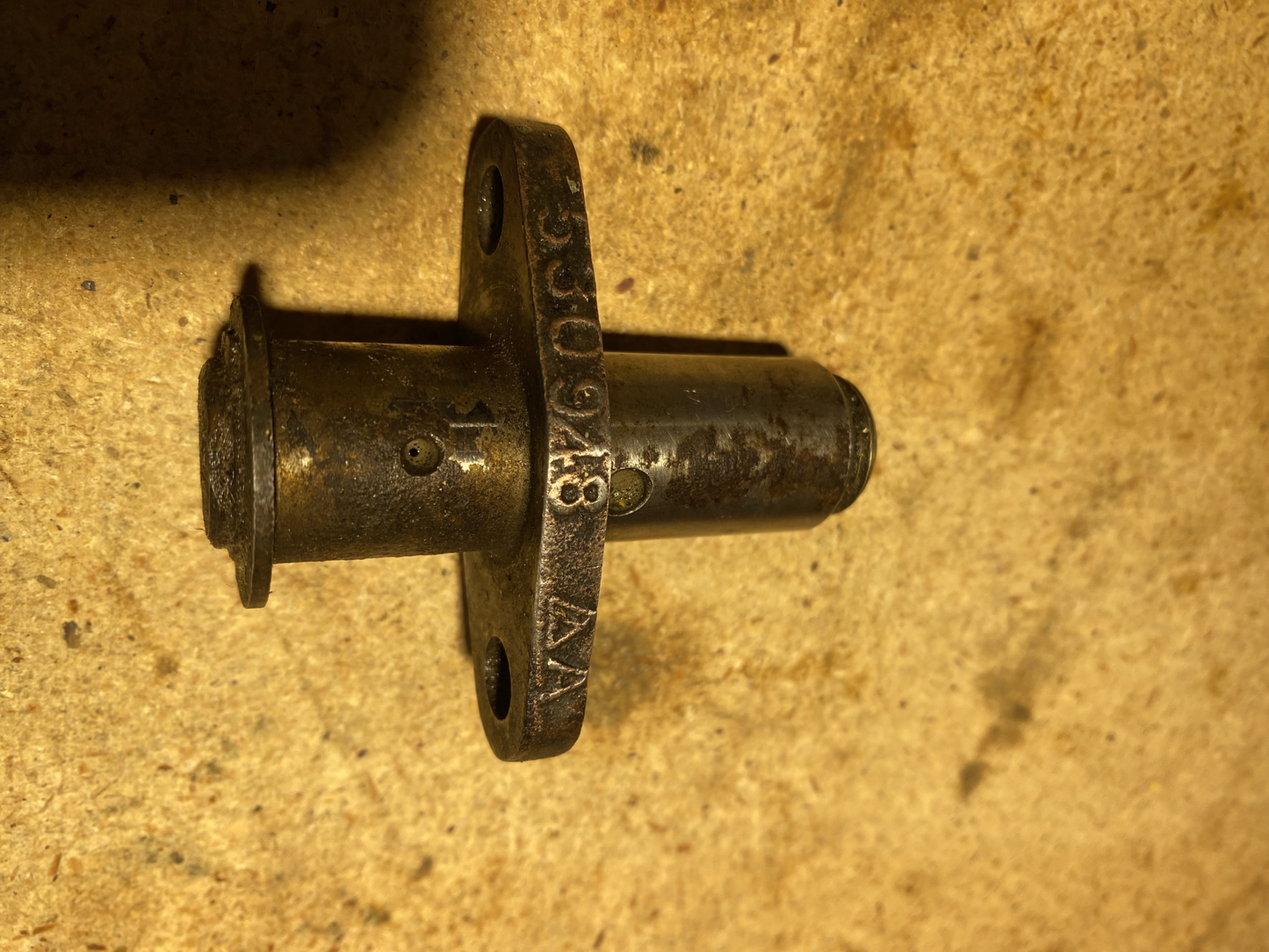 Continental O-470 E-225 Starter Jaw Gear Pinion Pivot P/N 530948 - 1