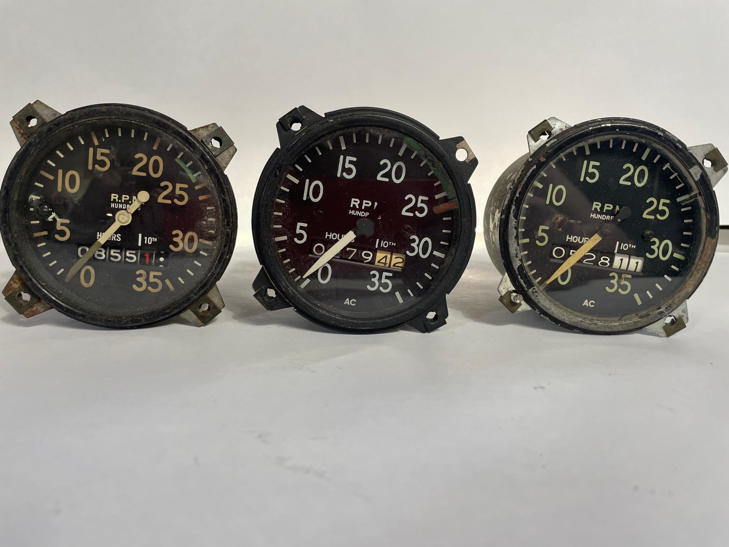 Aircraft Tachometer Gauge Meter Lot Of Three - 1