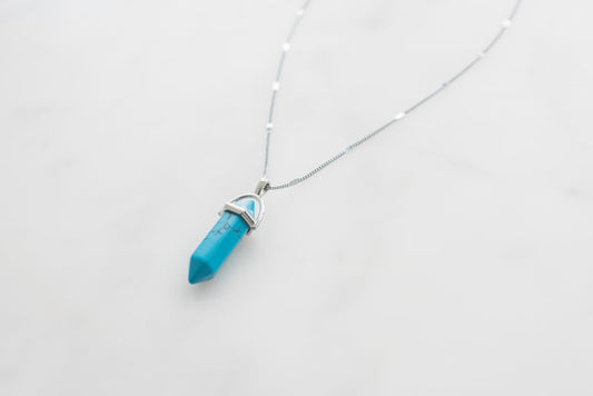 blue-gemstone-pendant_925x.jpg