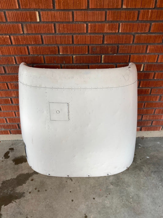 Cessna  (C180) A-185-F 02Y38 upper cowl  - 1