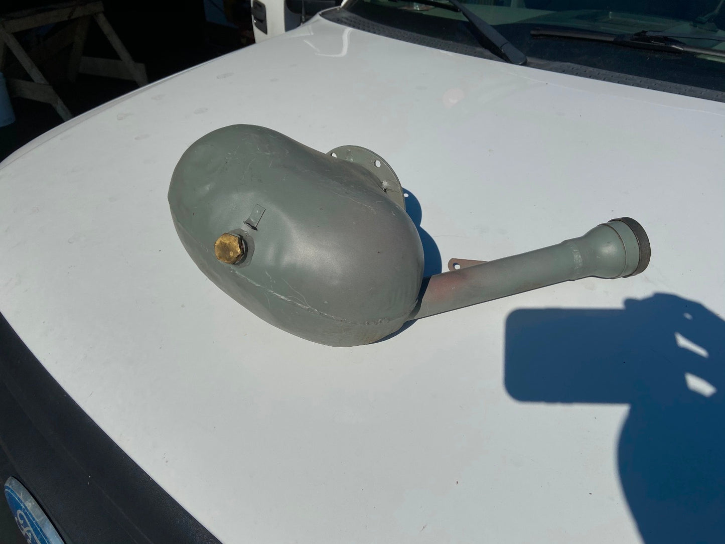 Continental kidney tank A65,A75 A80 C80,C90  - 1