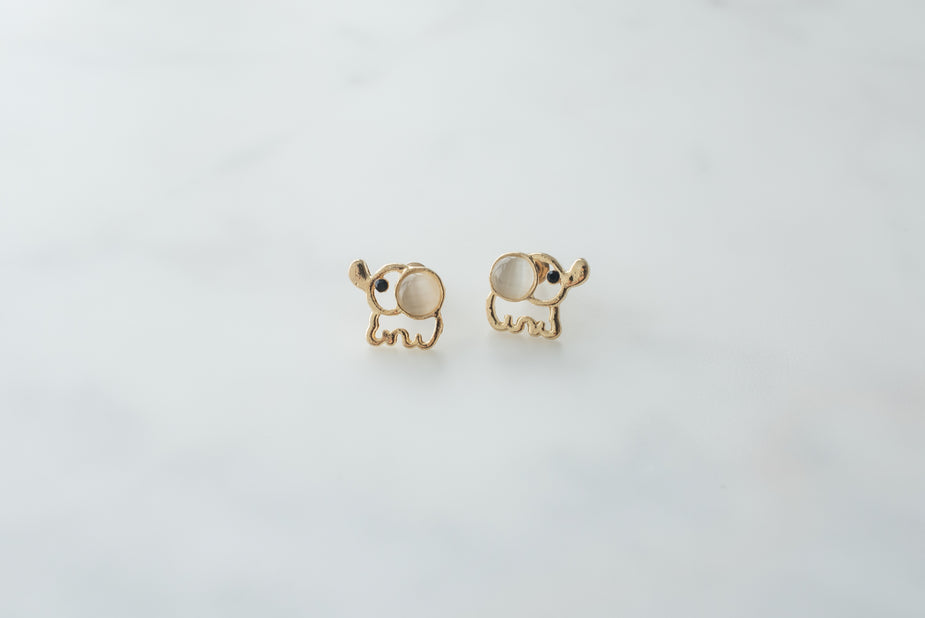 elephant-earrings_925x.jpg