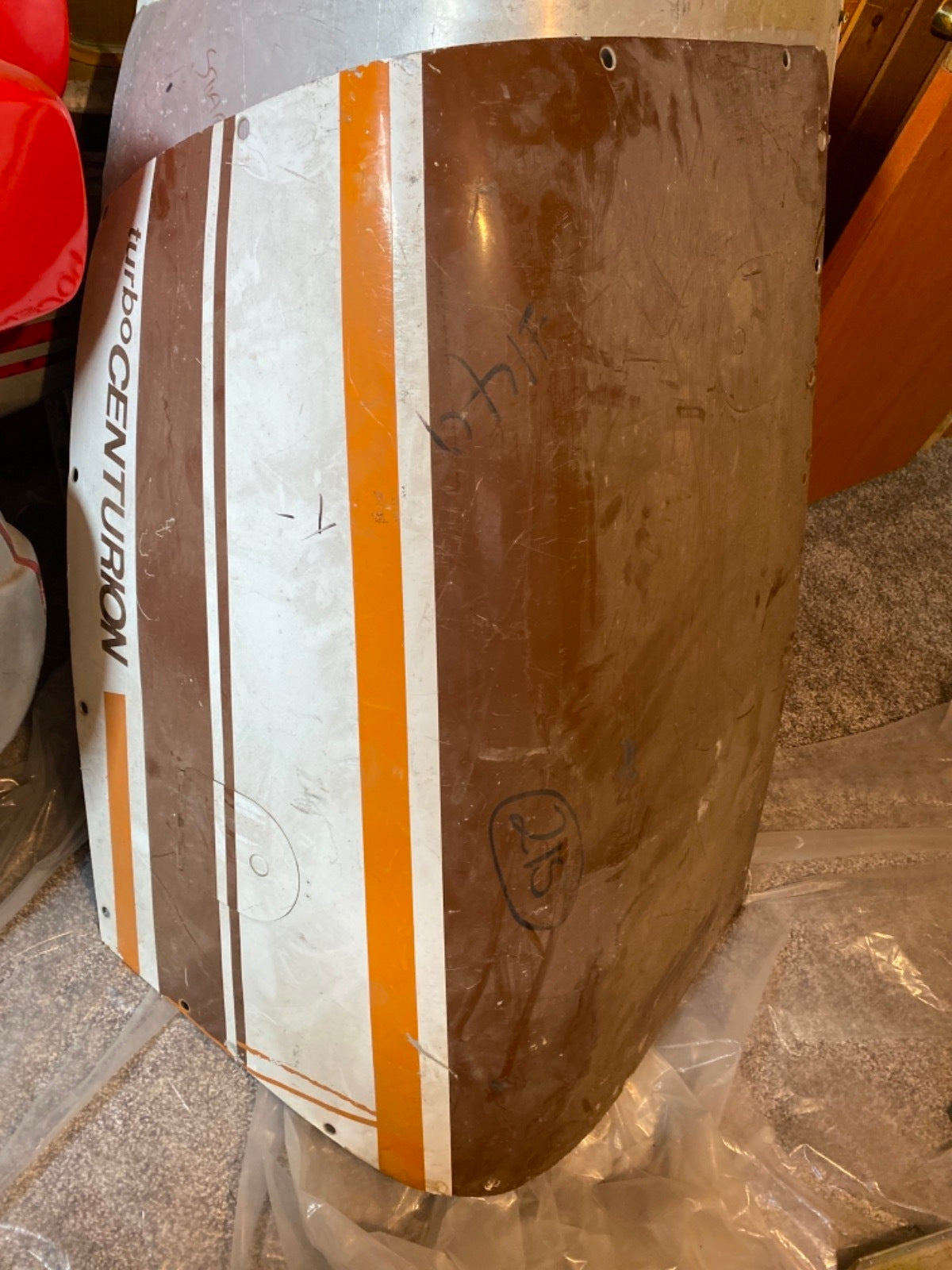 Cessna Centurion upper cowl LH  - 1