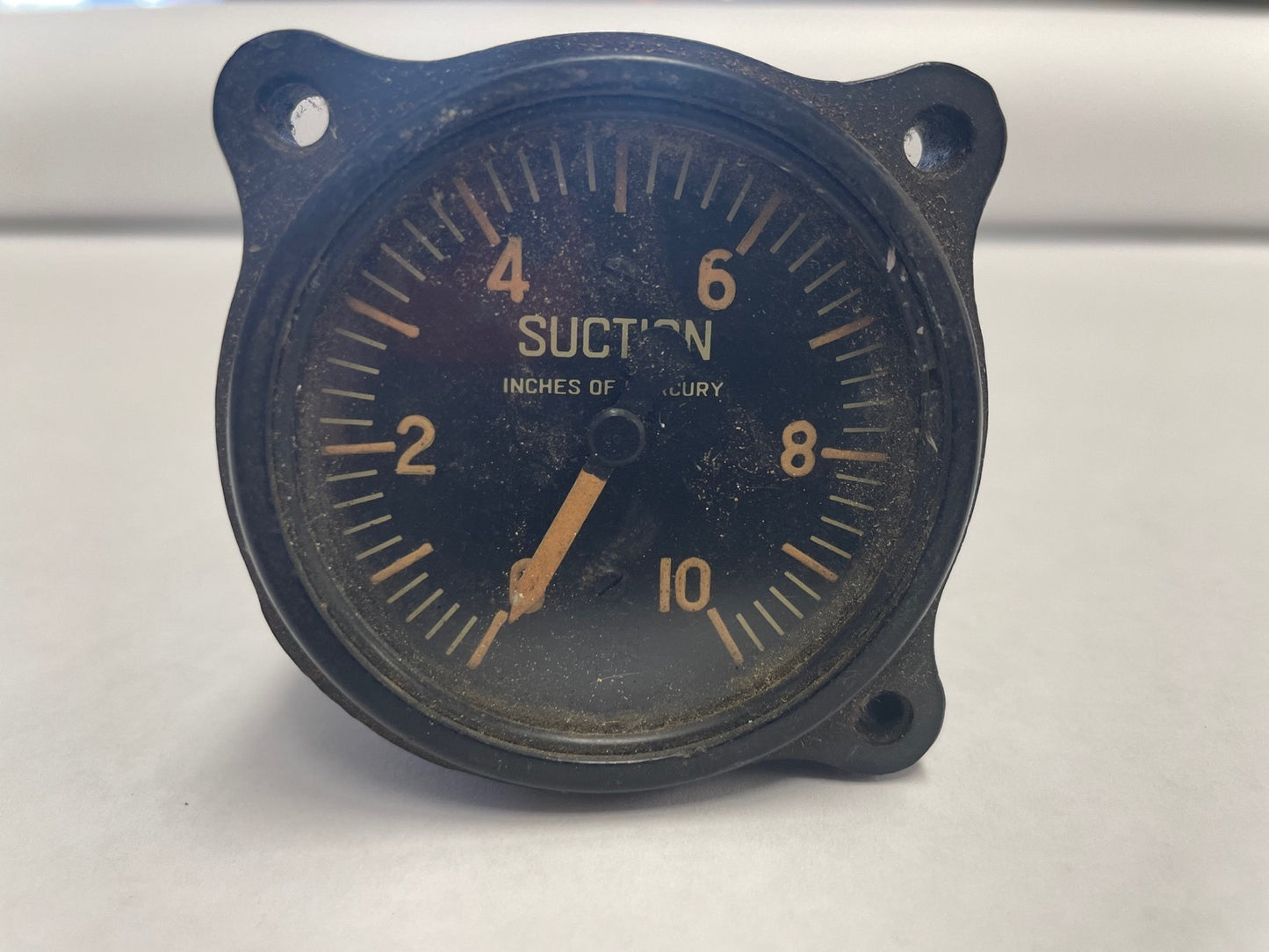 United States Gauge Co. Suction Gauge P/N 1 7/8 -21 - L - 1