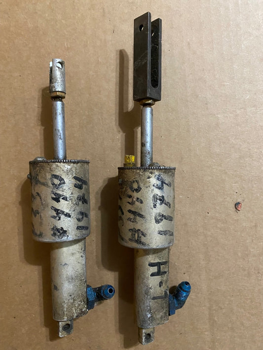 Cessna 337 Brake Cylinders - 1