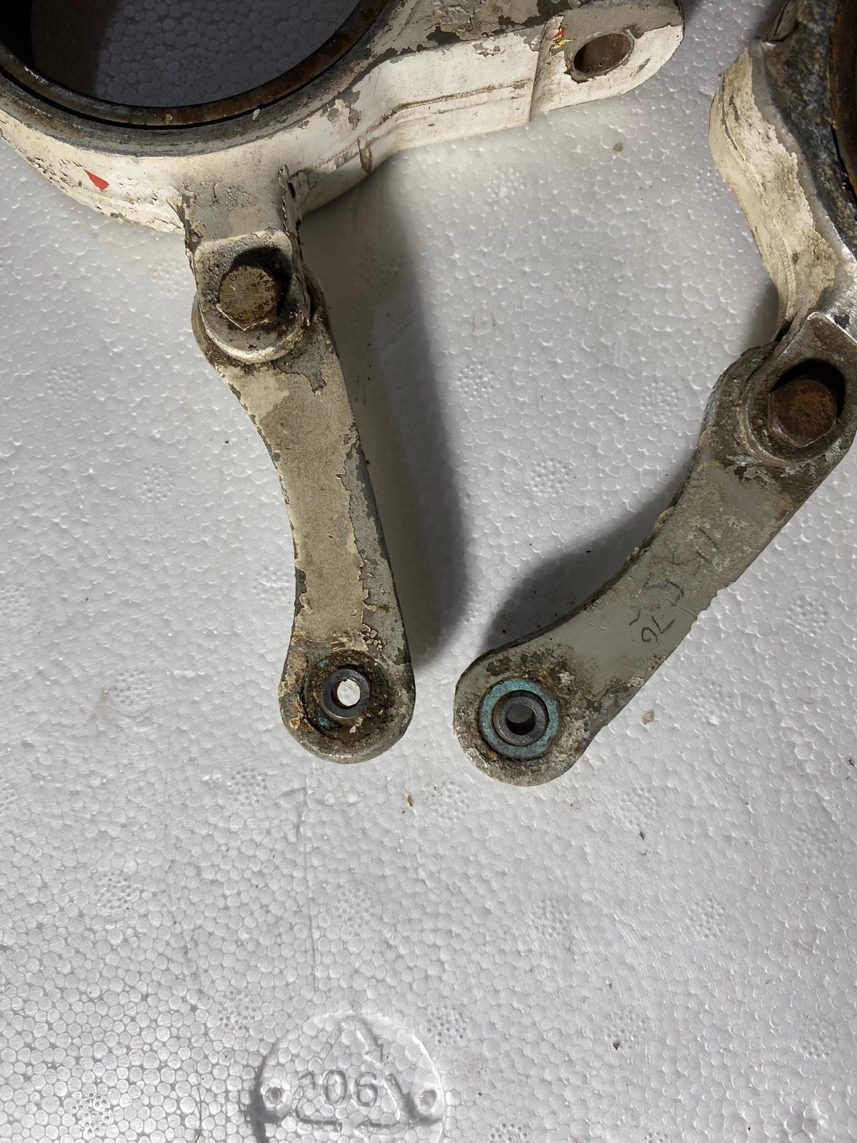 Cessna 206 Nose Gear Steering Link Assembly - 1