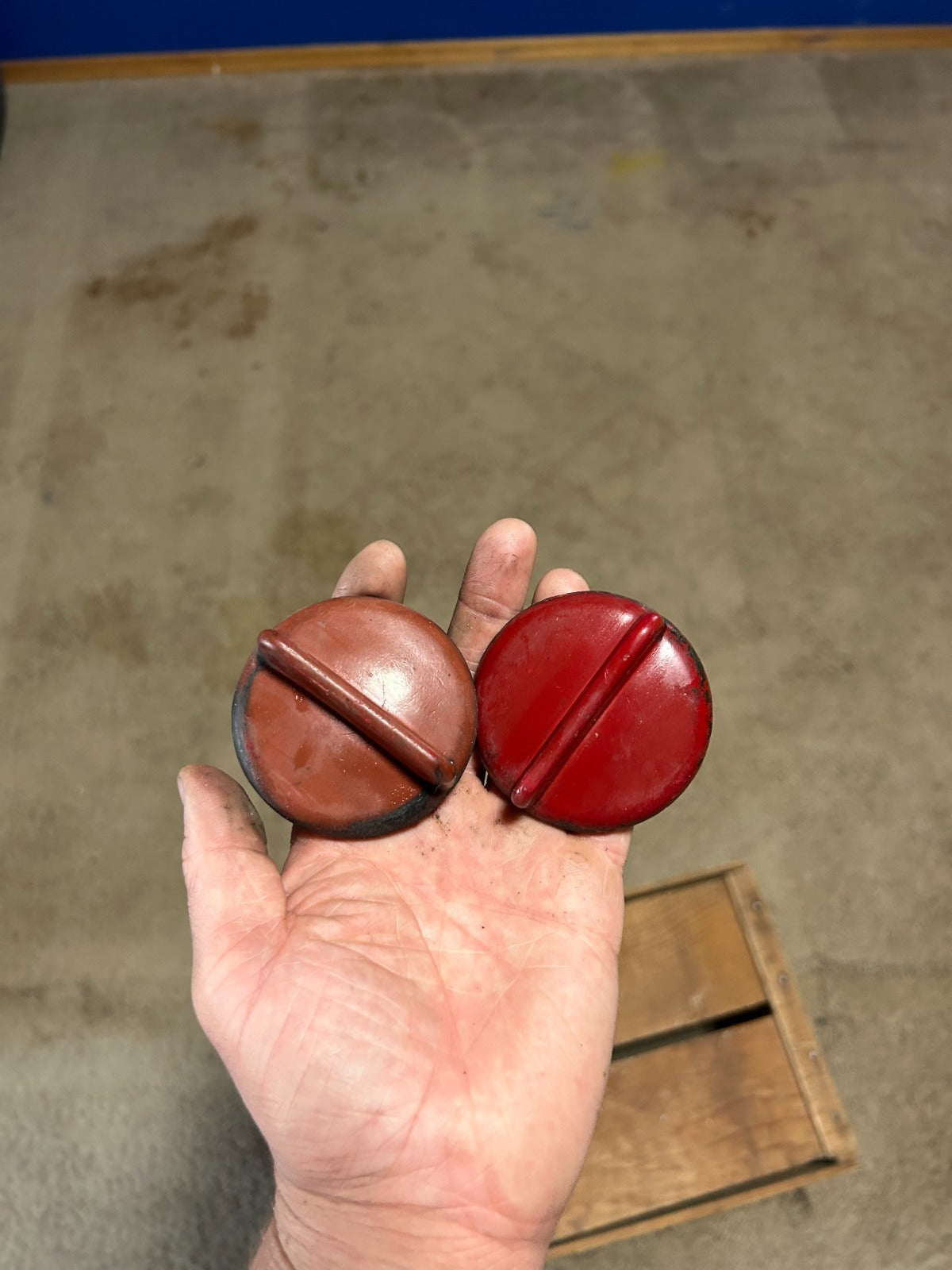 Pair of Cessna non-vented Fuel Caps - 1