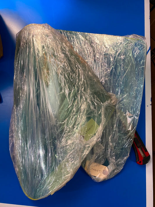 Cessna 206 LH and RH Rear Corner Windows - 1