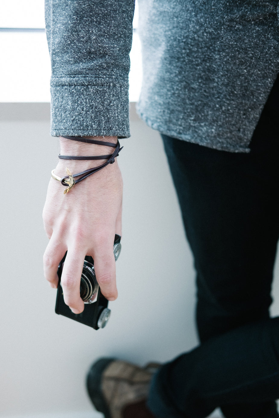 leather-anchor-bracelet-for-men_925x.jpg