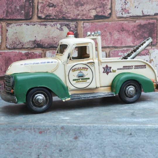 Wieghted Tinplate Tow Truck